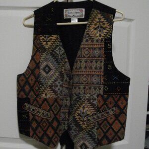 Women's Johnathan Martin western vest, size large. 100 percent cotton.